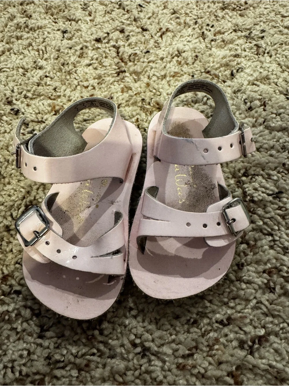Toddler Adjustable Buckle Sandals in Light Pink